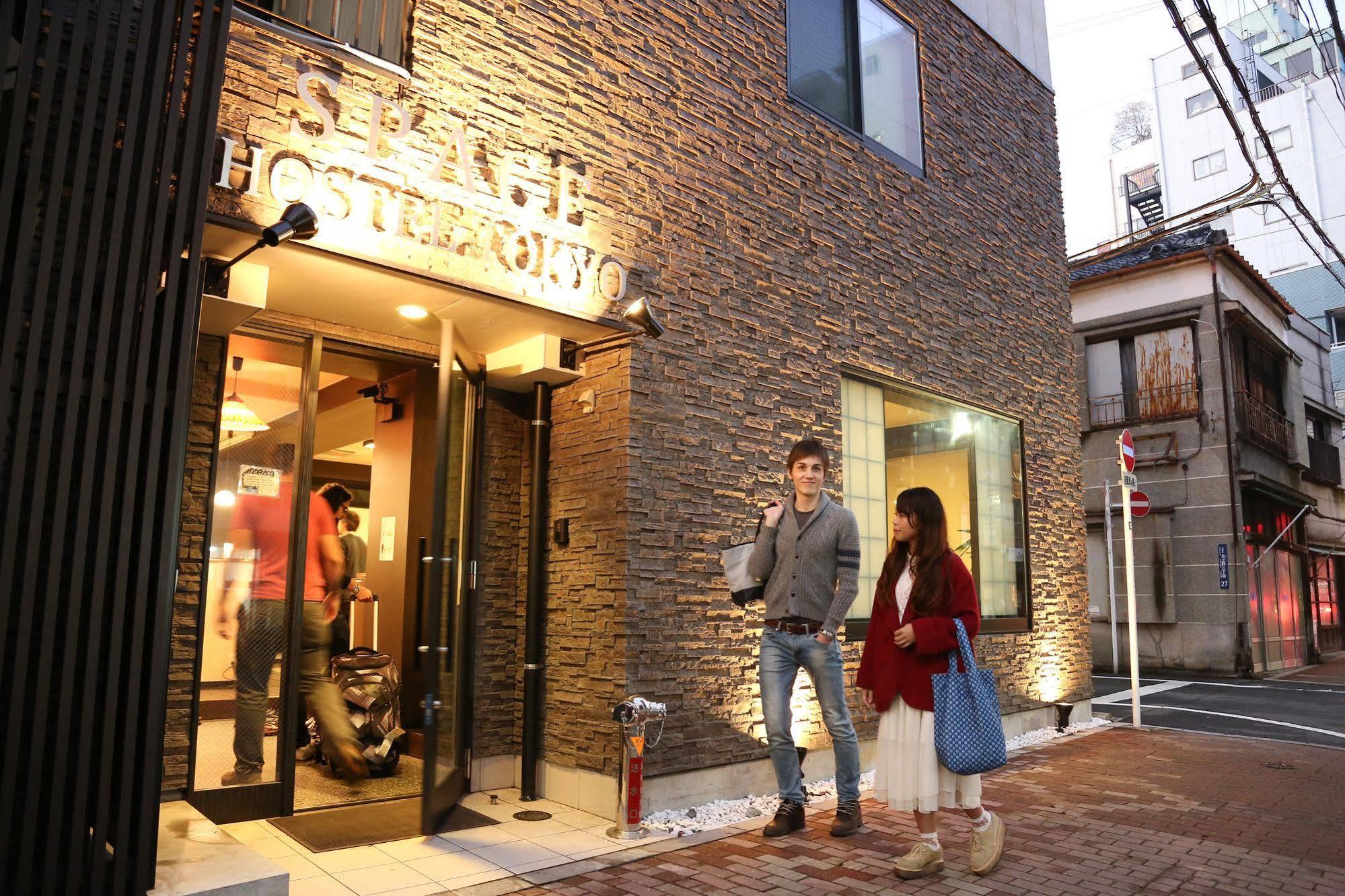 Space Hostel Tokyo Eksteriør billede